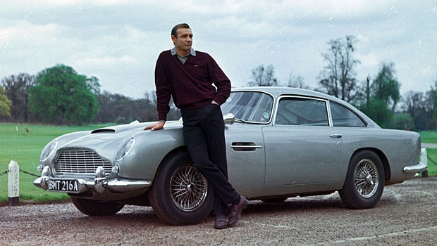 au003-aston-martin-db5-bond